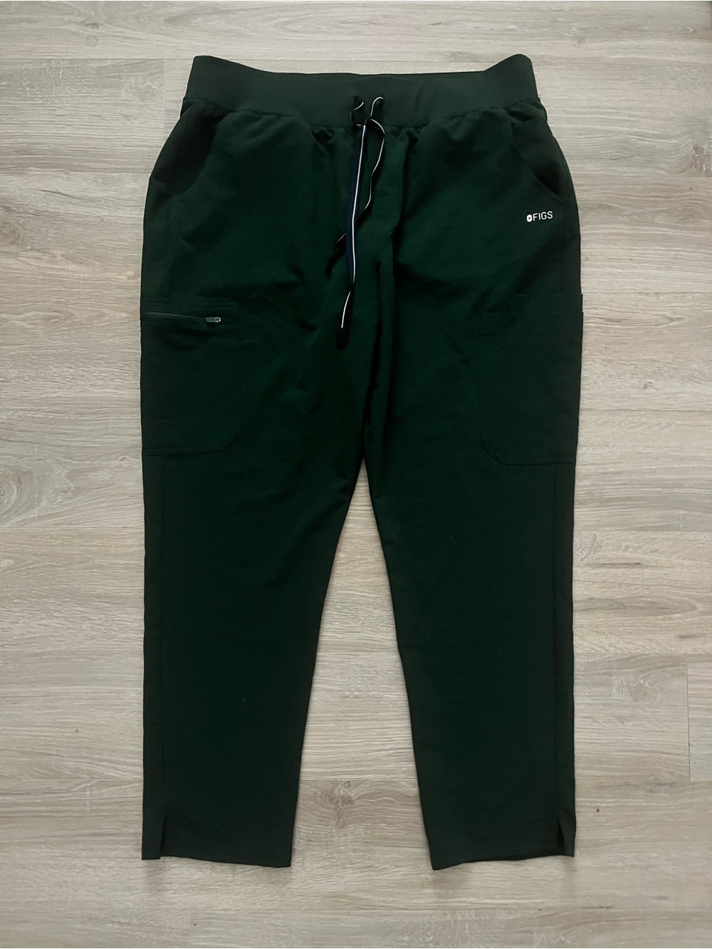 FIGS Women’s Pants British Racing Green - Size XXL